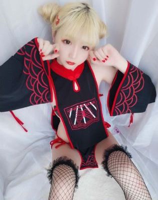 欲望模特