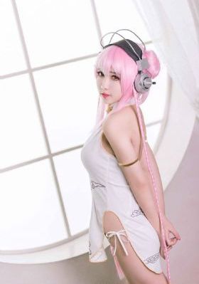色妮玛