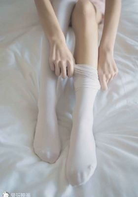 顶女人臀部泄精视频