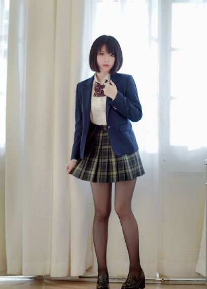 迷人的保姆在线看