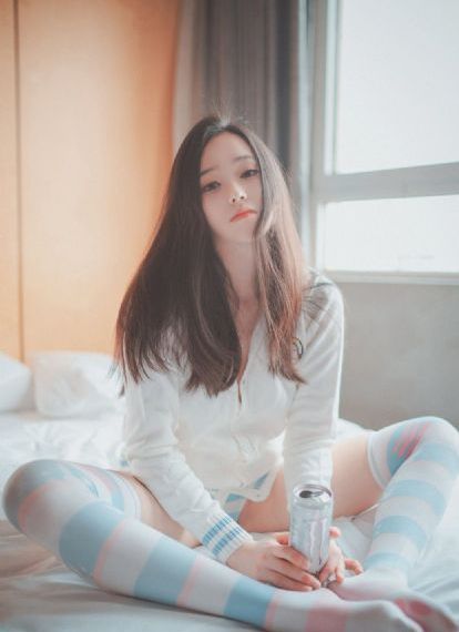 弯的我们在线观看