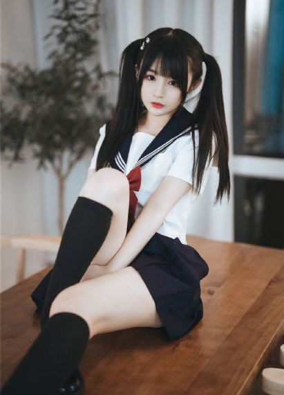 男模全身脱得精光gay网站