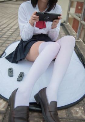 隐形的亿万富翁国语版完整版