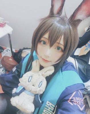 张津瑜视频未删减版
