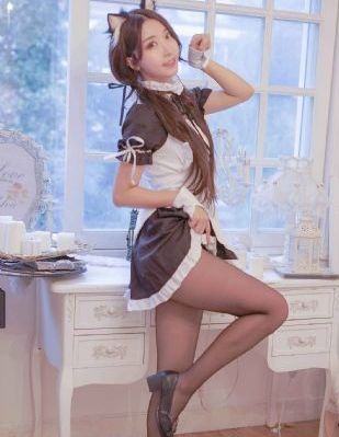 王后伞下
